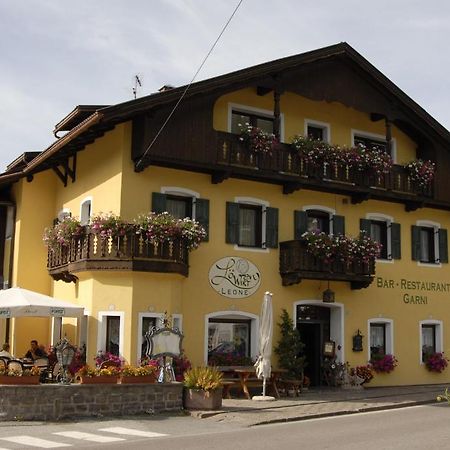 Hotel Loewenwirt Sexten Esterno foto